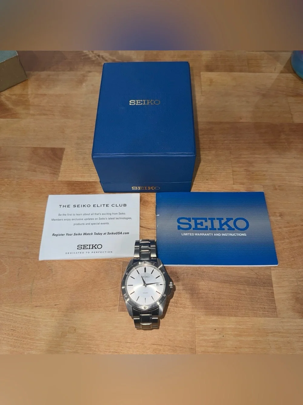 Seiko Men’s 100m Stainless Steel Watch